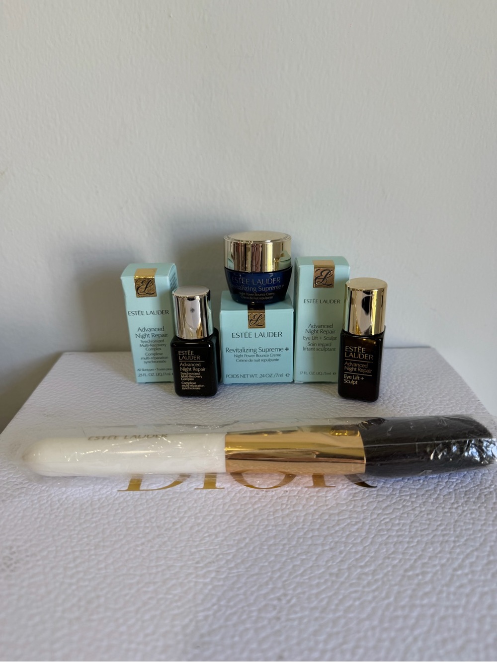 Estee Lauder Anti-Aging Bundle with Brush